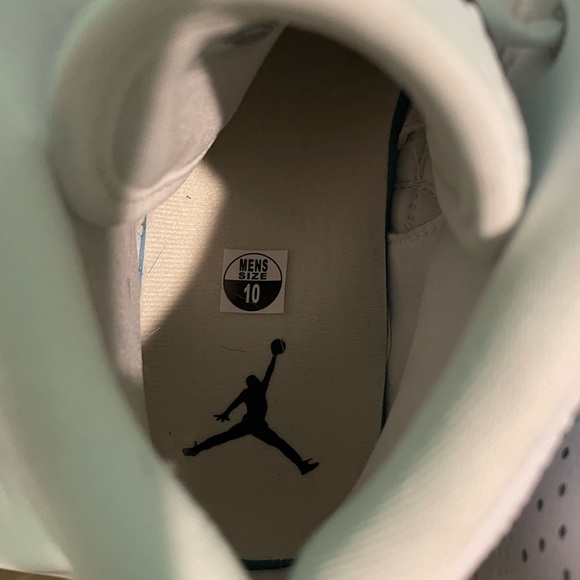 Jordan Access “Jumpman” shoes Men’s Size 10 Brand New out of box - Picture 2 of 7